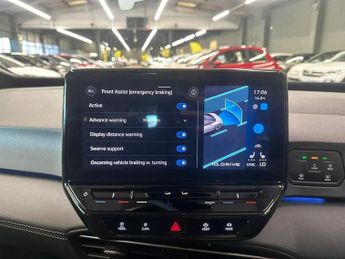 VOLKSWAGEN ID.3 Pro 58kWh Hatchback 5dr Electric Auto (204 ps)