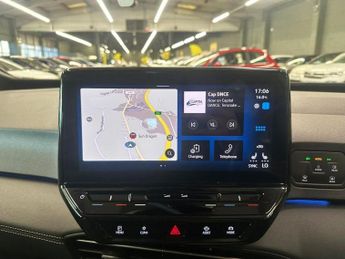 VOLKSWAGEN ID.3 Pro 58kWh Hatchback 5dr Electric Auto (204 ps)