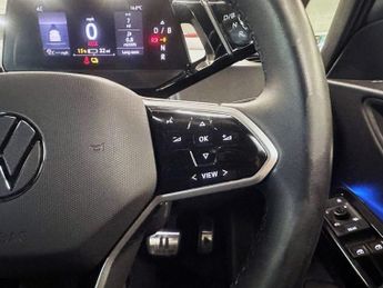 VOLKSWAGEN ID.3 Pro 58kWh Hatchback 5dr Electric Auto (204 ps)