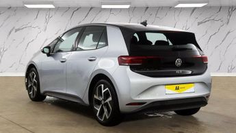 VOLKSWAGEN ID.3 Pro 58kWh Hatchback 5dr Electric Auto (204 ps)