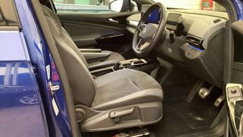 VOLKSWAGEN ID.5 Pro 77kWh Style SUV 5dr Electric Auto (174 ps)
