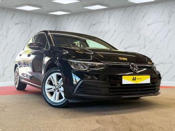 VOLKSWAGEN GOLF 1.5 eTSI MHEV Life Hatchback 5dr Petrol Hybrid DSG Euro 6 (s/s) 