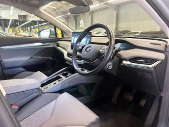 SKODA 105 iV 62kWh 60 SUV 5dr Electric Auto (DC120kW) (179 ps)