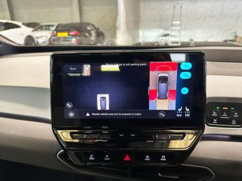 VOLKSWAGEN ID.3 Pro S 77kWh Tour Hatchback 5dr Electric Auto (4 Seat) (204 ps)
