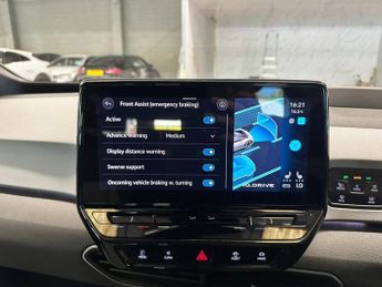 VOLKSWAGEN ID.3 Pro S 77kWh Tour Hatchback 5dr Electric Auto (4 Seat) (204 ps)
