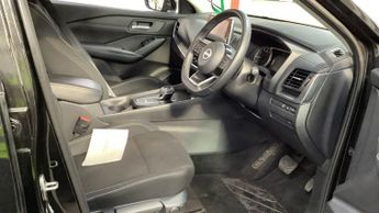 NISSAN QASHQAI 1.3 DIG-T MHEV Acenta Premium SUV 5dr Petrol Hybrid XTRON Euro 6