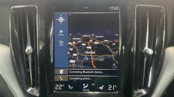 VOLVO XC60 2.0 T5 Momentum SUV 5dr Petrol Auto AWD Euro 6 (s/s) (250 ps)