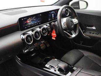 MERCEDES-BENZ A-CLASS 1.3 A200 AMG Line (Executive) Hatchback 5dr Petrol 7G-DCT Euro 6