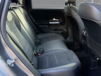 MERCEDES-BENZ B-CLASS 1.3 B250e 15.6kWh AMG Line Edition (Premium Plus) MPV 5dr Petrol
