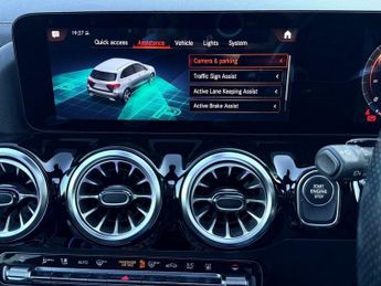 MERCEDES-BENZ B-CLASS 1.3 B250e 15.6kWh AMG Line Edition (Premium Plus) MPV 5dr Petrol