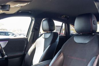 MERCEDES-BENZ EQA EQA 250 66.5kWh AMG Line SUV 5dr Electric Auto (190 ps)