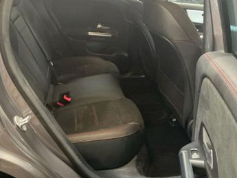 MERCEDES-BENZ EQA EQA 250 66.5kWh AMG Line SUV 5dr Electric Auto (190 ps)