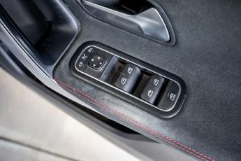 MERCEDES-BENZ A-CLASS 1.3 A200 AMG Line (Executive) Hatchback 5dr Petrol 7G-DCT Euro 6