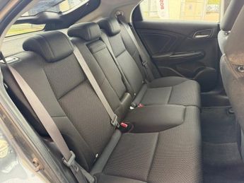 HONDA CIVIC 1.8 i-VTEC SE Plus Hatchback 5dr Petrol Auto Euro 6 (142 ps)