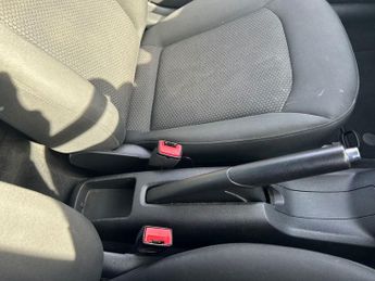 AUDI A1 1.6 TDI SE Hatchback 3dr Diesel Manual Euro 5 (s/s) (105 ps)