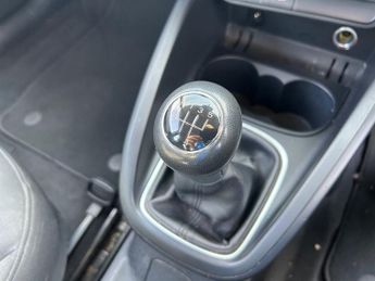 AUDI A1 1.6 TDI SE Hatchback 3dr Diesel Manual Euro 5 (s/s) (105 ps)