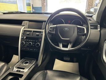 LAND ROVER DISCOVERY SPORT 2.0 TD4 SE Tech SUV 5 Door Diesel Automatic Grey 4WD 