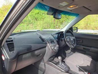 KIA SOUL 1.6 CRDi Tempest SUV 5dr Diesel Auto Euro 4 (126 bhp)