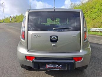 KIA SOUL 1.6 CRDi Tempest SUV 5dr Diesel Auto Euro 4 (126 bhp)