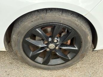 VAUXHALL ADAM 1.4 16v JAM Hatchback 3dr Petrol Manual Euro 5 (87 ps)