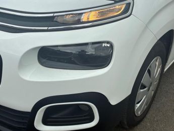 CITROEN BERLINGO 1.5 BlueHDi Feel M MPV 5dr Diesel Manual Euro 6 (75 ps)