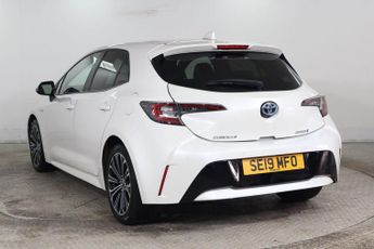 TOYOTA COROLLA 1.8 VVT-h Design CVT Euro 6 (s/s) 5dr