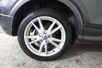 AUDI Q2 1.5 TFSI CoD 35 S line S Tronic Euro 6 (s/s) 5dr
