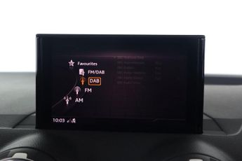 AUDI Q2 1.5 TFSI CoD 35 S line S Tronic Euro 6 (s/s) 5dr
