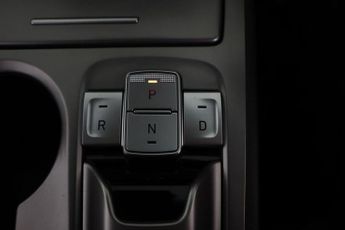 HYUNDAI KONA 64kWh Premium Auto 5dr (10.5kW Charger)