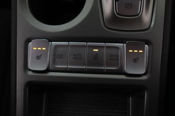 HYUNDAI KONA 64kWh Premium Auto 5dr (10.5kW Charger)