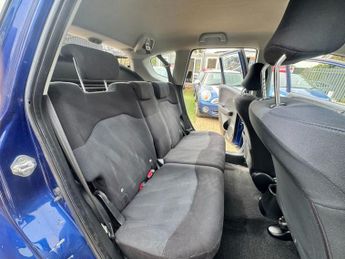 HONDA JAZZ 1.4 i-VTEC ES Hatchback 5dr Petrol i SHIFT Euro 4 (100 ps)