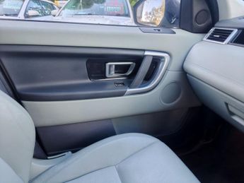 LAND ROVER DISCOVERY SPORT 2.2 SD4 SE SUV 5dr Diesel Auto 4WD Euro 5 (s/s) (190 ps)