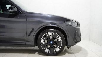 BMW IX3 80kWh M Sport Pro SUV 5dr Electric Auto (286 ps)