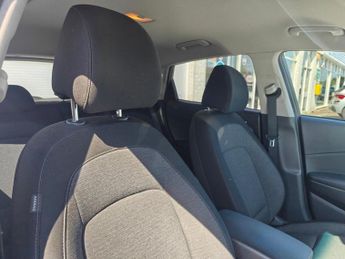 HYUNDAI KONA 64kWh Premium SUV 5dr Electric Auto (10.5kW Charger) (204 ps)