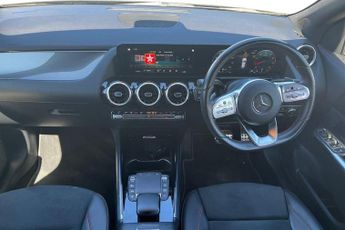 MERCEDES-BENZ GLA-CLASS 1.3 GLA200 AMG Line (Executive) SUV 5dr Petrol 7G-DCT Euro 6 (s/