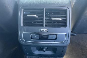 AUDI A4 2.0 TFSI 35 S line Saloon 4dr Petrol S Tronic Euro 6 (s/s) (150 