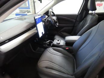 FORD MUSTANG MACH-E Extended Range 91kWh SUV 5dr Electric Automatic (294 ps)