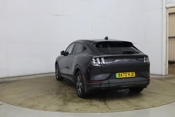 FORD MUSTANG MACH-E Extended Range 91kWh SUV 5dr Electric Automatic (294 ps)