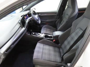 VOLKSWAGEN GOLF 2.0 TDI GTD Hatchback 5dr Diesel DSG Euro 6 (s/s) (200 ps)