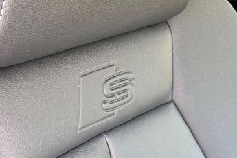 AUDI Q4 E-TRON 50 S line SUV 5dr Electric Auto quattro 82kWh (299 ps) Rear Park