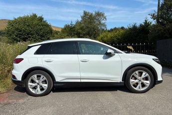 AUDI Q4 E-TRON 50 S line SUV 5dr Electric Auto quattro 82kWh (299 ps) Rear Park