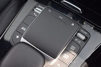 MERCEDES-BENZ A-CLASS 1.3 A180 SE Hatchback 5dr Petrol 7G-DCT Euro 6 (s/s) (136 ps)