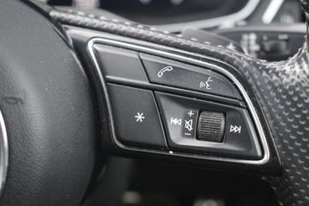 AUDI A4 2.0 TFSI 35 Black Edition Saloon 4dr Petrol S Tronic Euro 6 (s/s