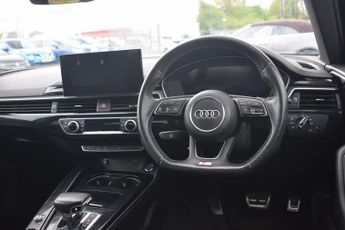 AUDI A4 2.0 TFSI 35 Black Edition Saloon 4dr Petrol S Tronic Euro 6 (s/s