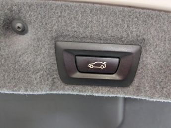 BMW 7 SERIES 3.0 740i SE Saloon 4dr Petrol Auto Euro 5 (s/s) (320 ps)