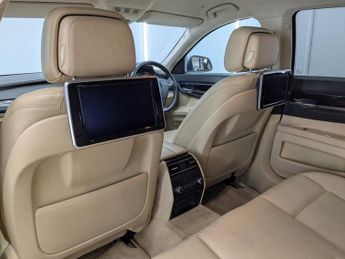 BMW 7 SERIES 3.0 740i SE Saloon 4dr Petrol Auto Euro 5 (s/s) (320 ps)