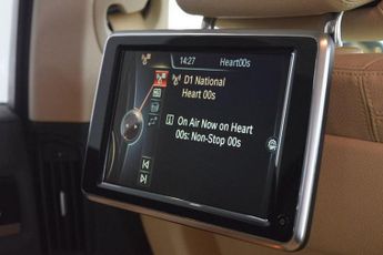 BMW 7 SERIES 3.0 740i SE Saloon 4dr Petrol Auto Euro 5 (s/s) (320 ps)