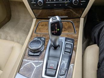 BMW 7 SERIES 3.0 740i SE Saloon 4dr Petrol Auto Euro 5 (s/s) (320 ps)