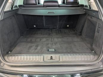 LAND ROVER RANGE ROVER SPORT 3.0 SD V6 HSE Dynamic SUV 5dr Diesel Auto 4WD Euro 6 (s/s) (306 