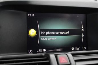 VOLVO XC60 2.4 D5 R-Design Lux Nav SUV 5dr Diesel Auto AWD Euro 6 (s/s) (22